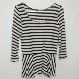 Cha Cha Vente 3/4 Sleeve Striped Top